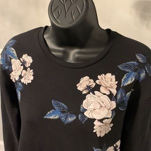 Dress Code Black Floral Sweatshirt Size M NWT